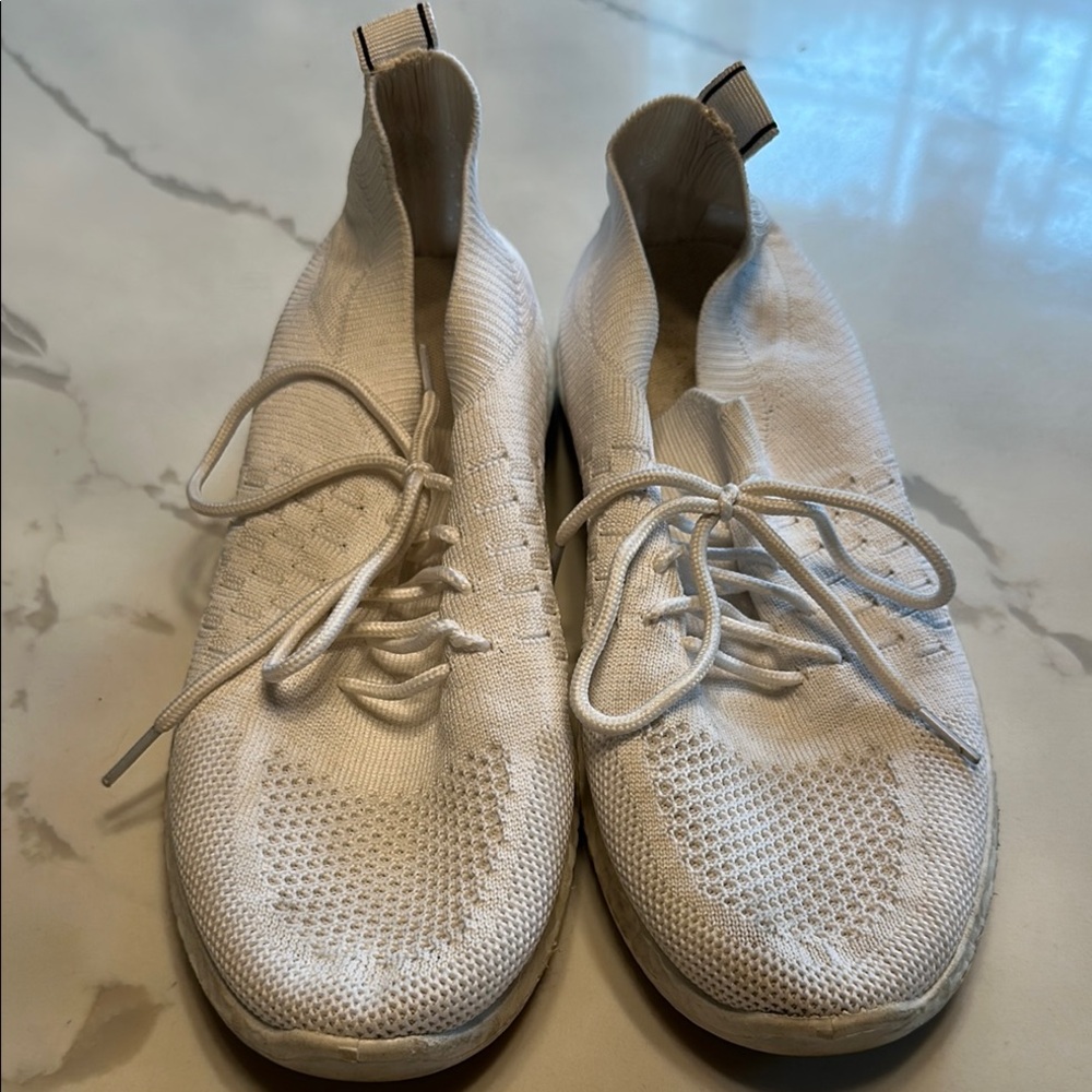 Danskin Women's White Knit Sneakers
